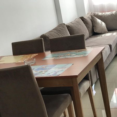 Viktoria'S Apartments Shëngjin Eksteriør bilde